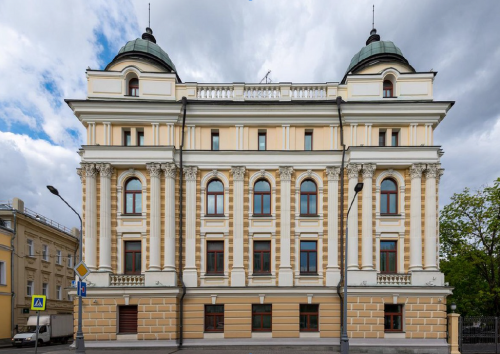 Кремлевская набережная 39501